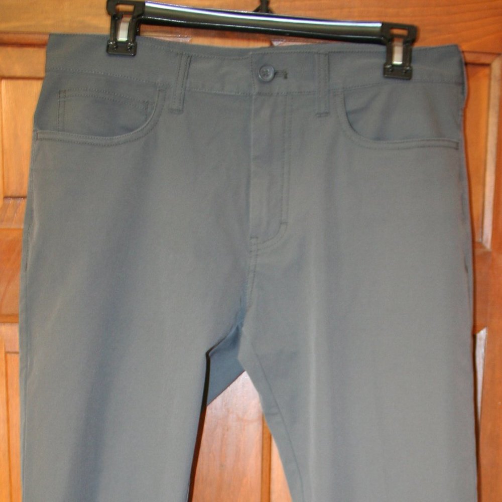 J.Crew Factory Men's Slim Fit Tech Pant Tarnished Metal 31x32